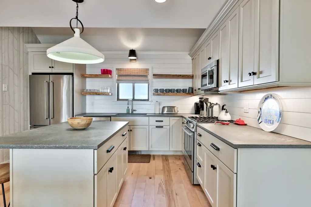 133 Okemo Trailside Extension Ludlow VT 05149