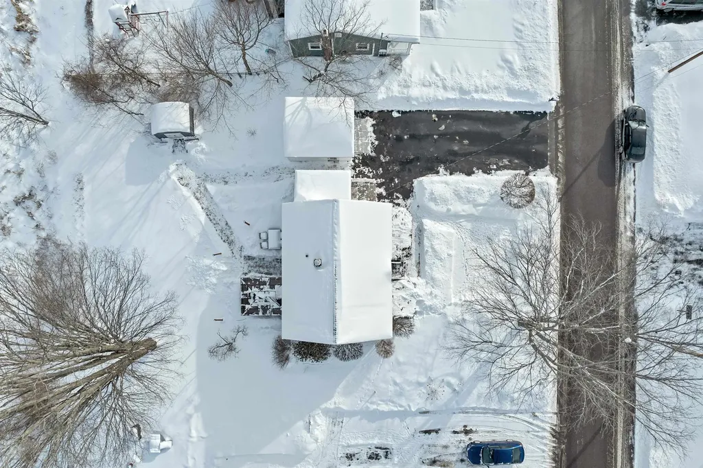 22 Constance Street Bedford NH 03110