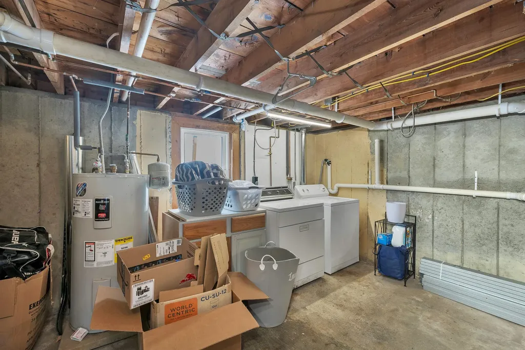 22 Constance Street Bedford NH 03110