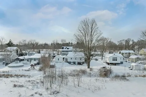 22 Constance Street Bedford NH 03110