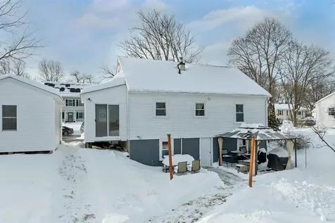 22 Constance Street Bedford NH 03110