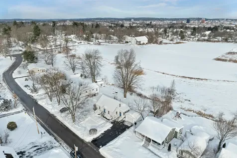 22 Constance Street Bedford NH 03110