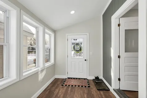 22 Constance Street Bedford NH 03110