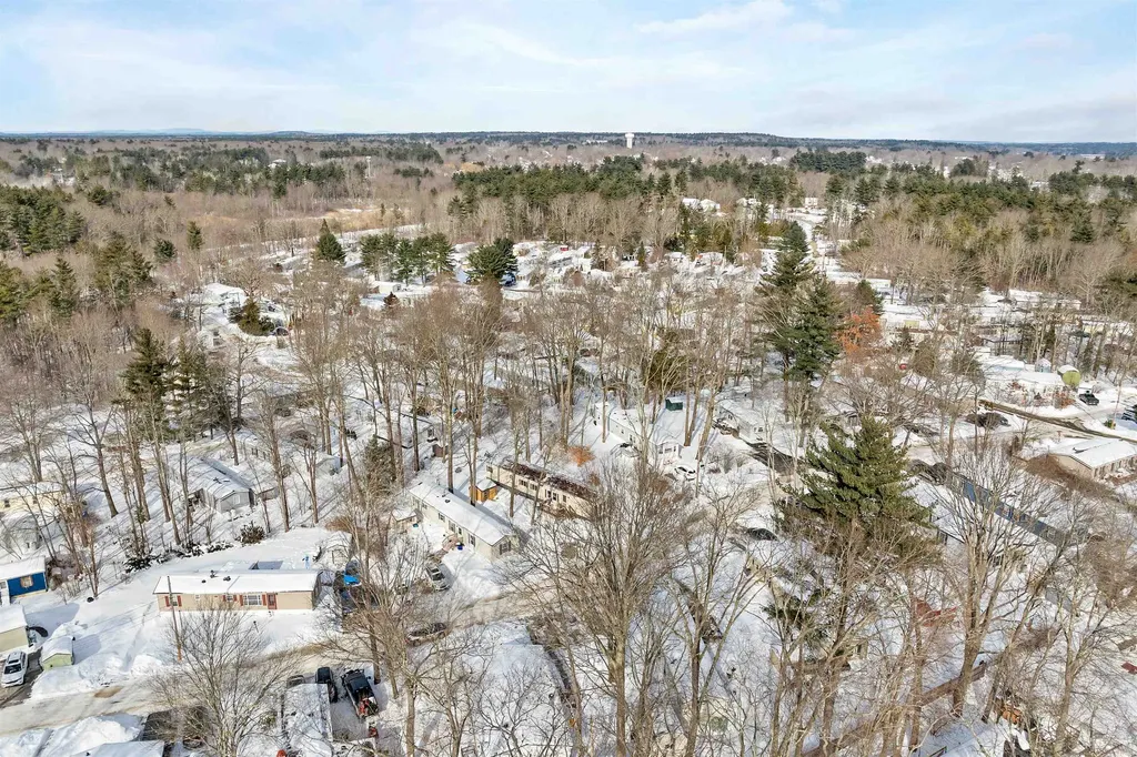 12 Cornwall Avenue Exeter NH 03833