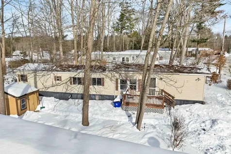 12 Cornwall Avenue Exeter NH 03833