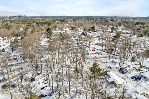 12 Cornwall Avenue Exeter NH 03833