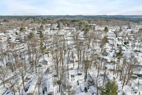 12 Cornwall Avenue Exeter NH 03833