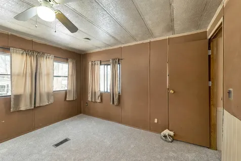 12 Cornwall Avenue Exeter NH 03833