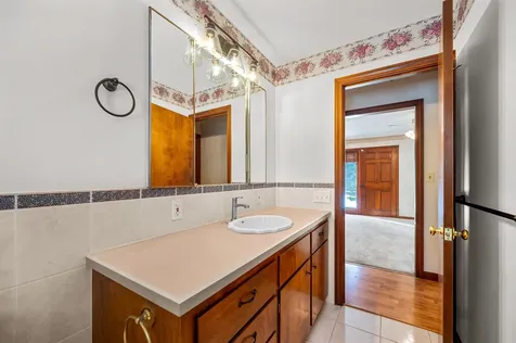 1718 Paine Turnpike Berlin VT 05602