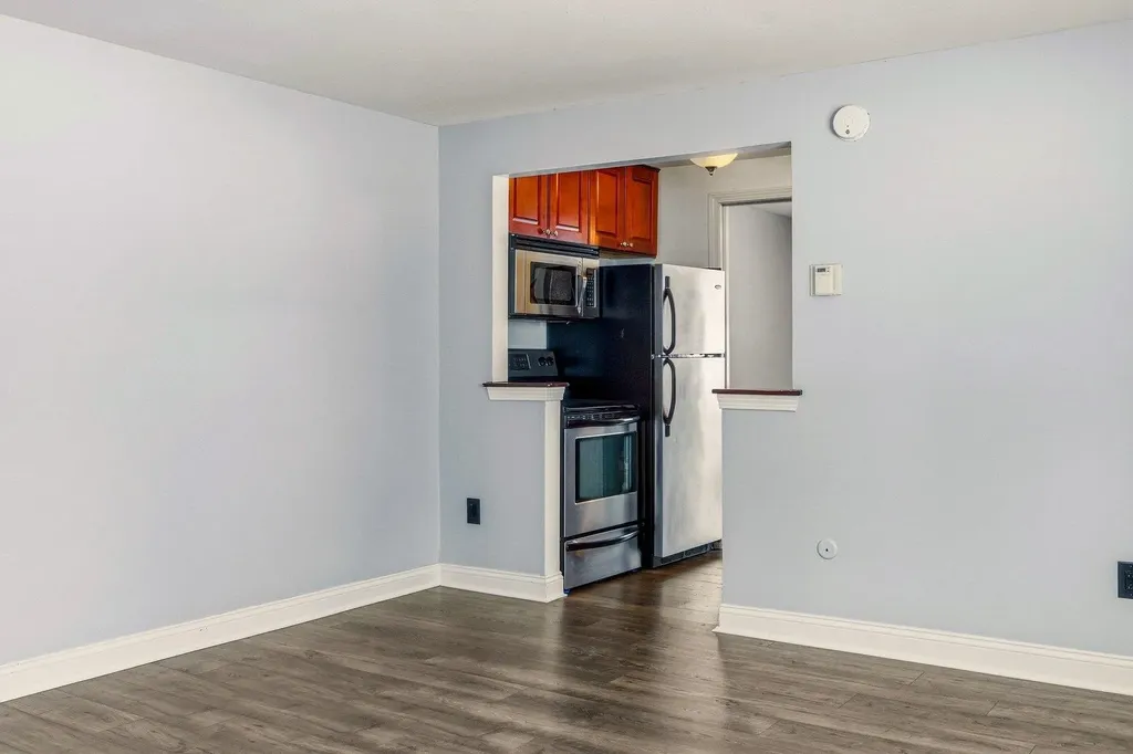 93 Henry Law Avenue Dover NH 03820