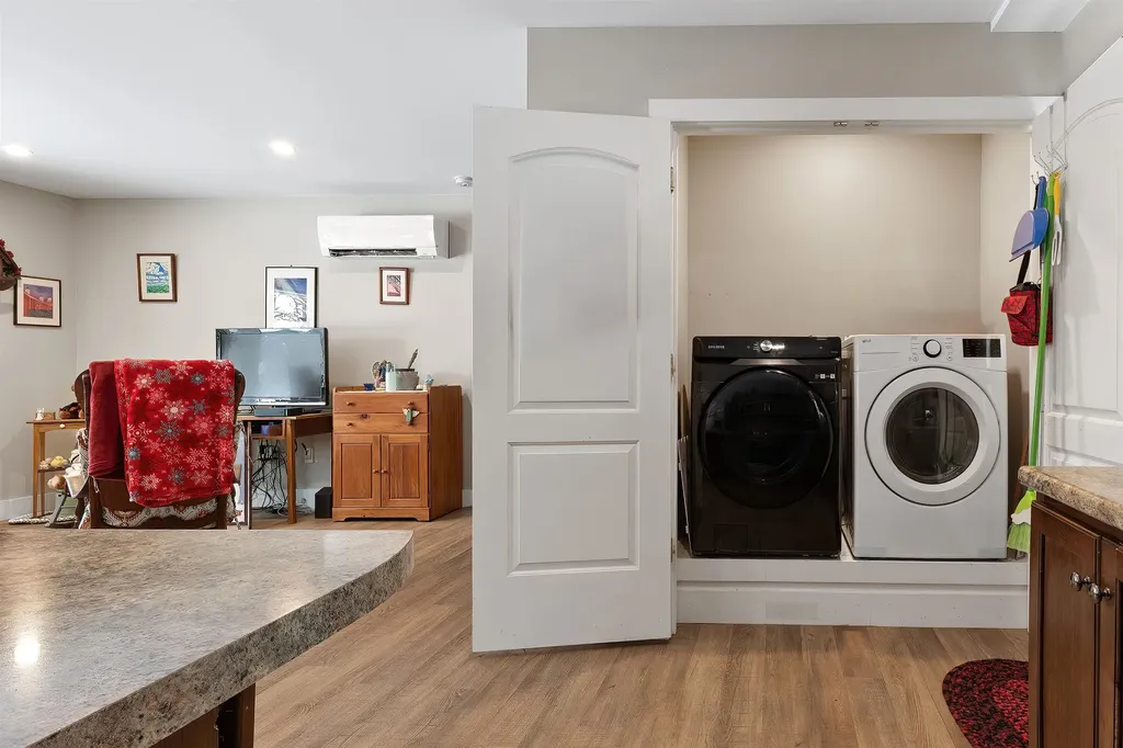 30 Pine Street Newport NH 03773