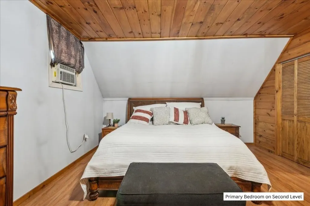 201 Mockingbird Way Franklin VT 05457