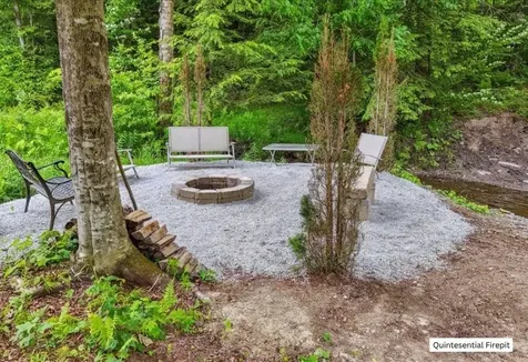 201 Mockingbird Way Franklin VT 05457