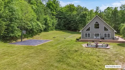201 Mockingbird Way Franklin VT 05457