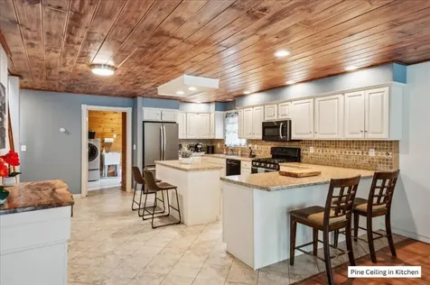 201 Mockingbird Way Franklin VT 05457