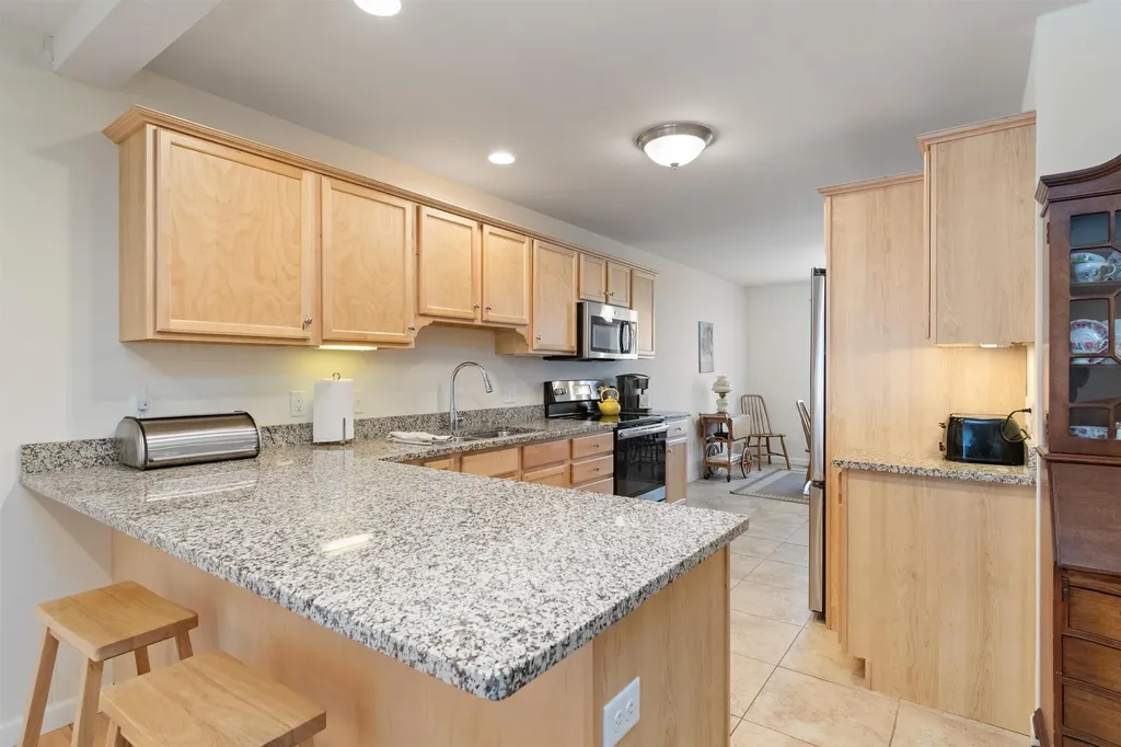 12 Brittany Lane St. Albans Town VT 05478