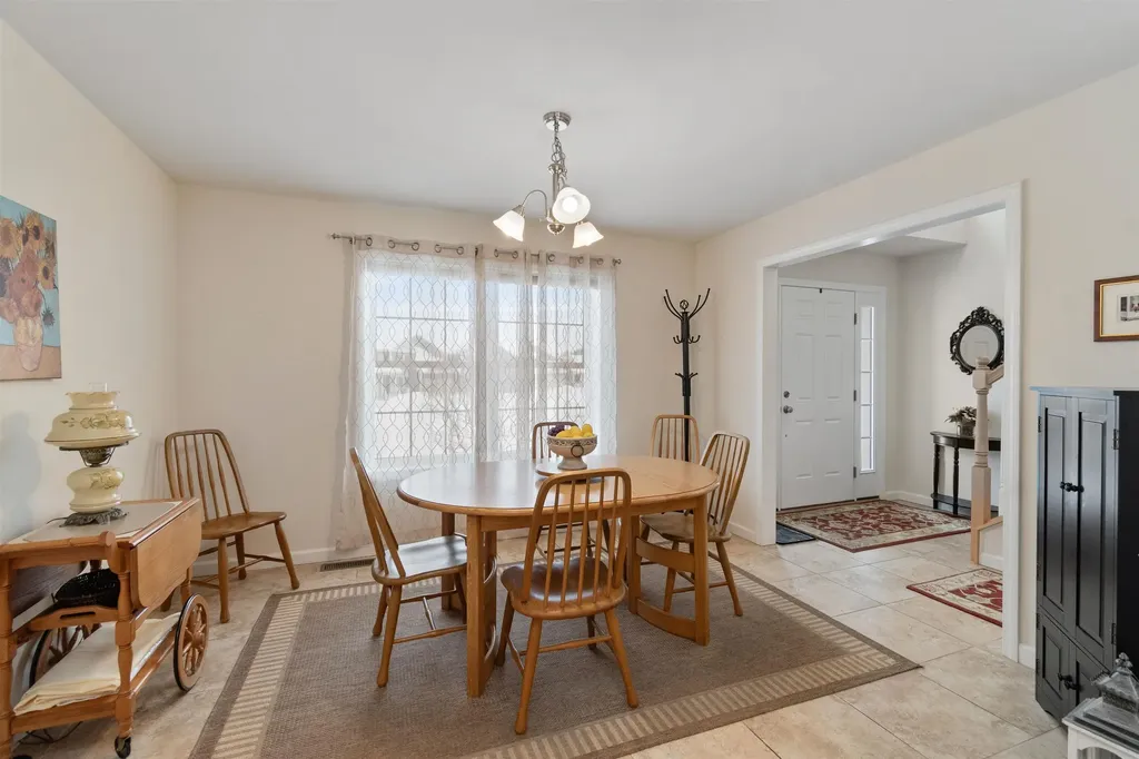 12 Brittany Lane St. Albans Town VT 05478