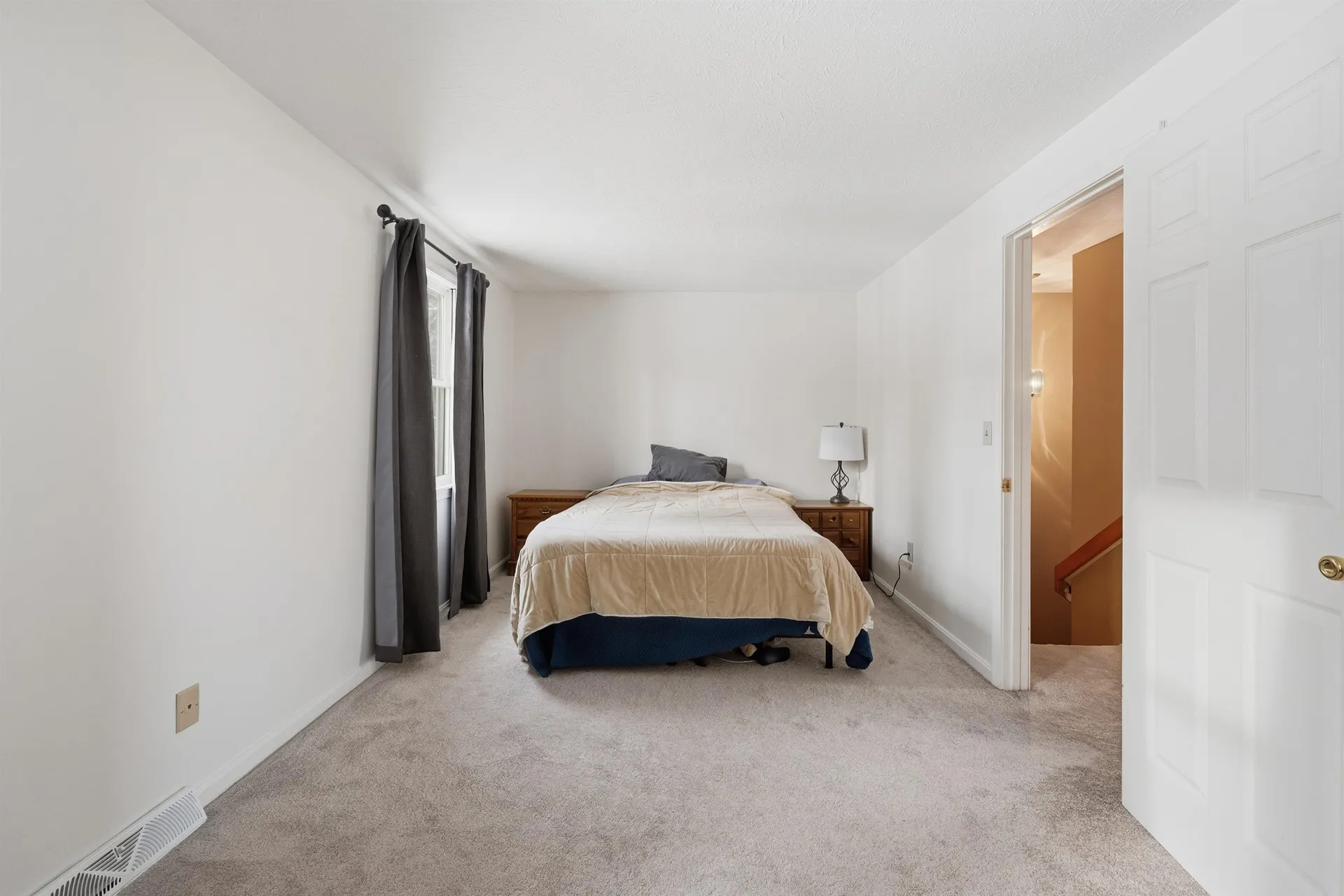 46 Andover Down Nashua NH 03063