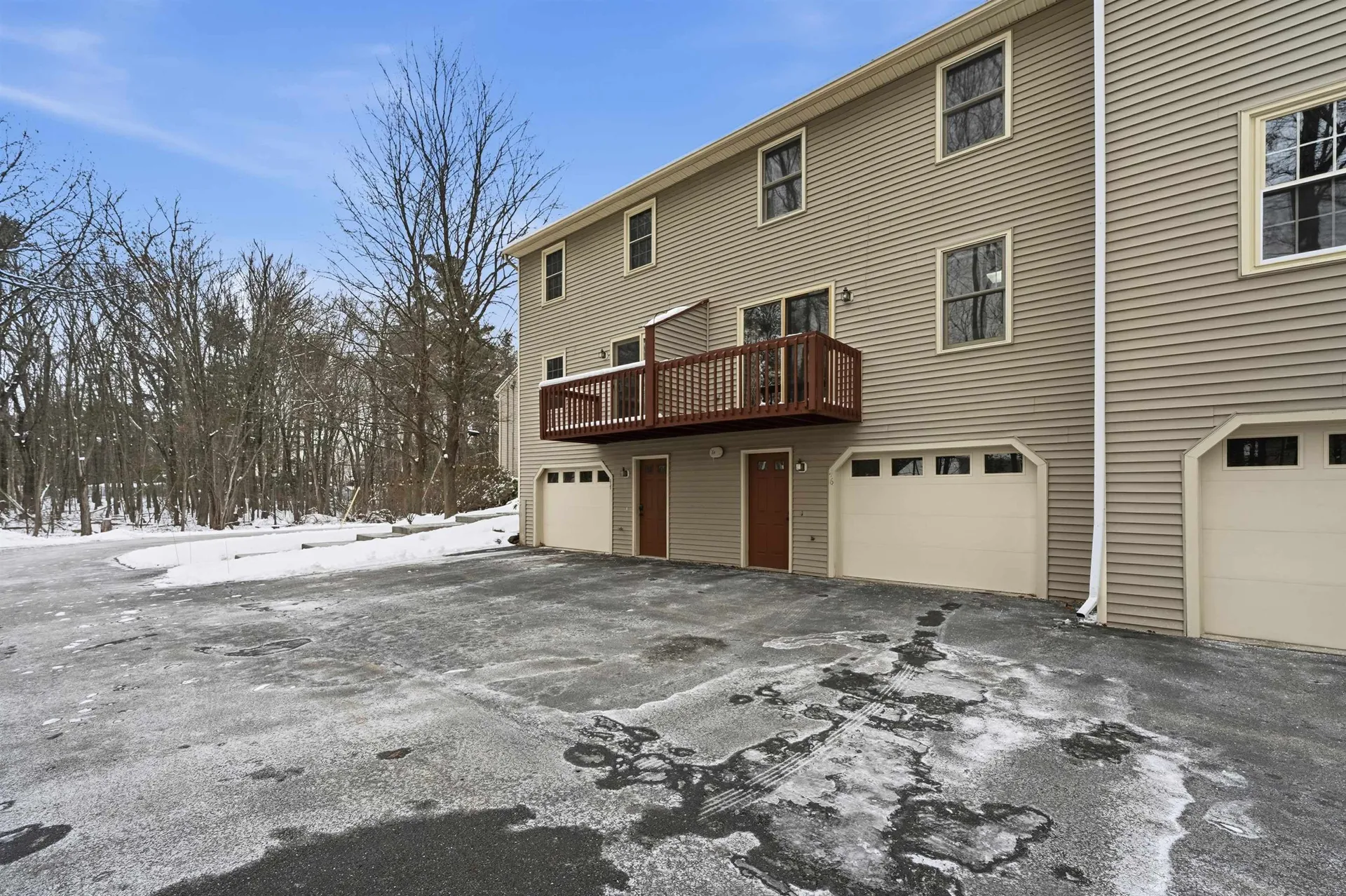 46 Andover Down Nashua NH 03063