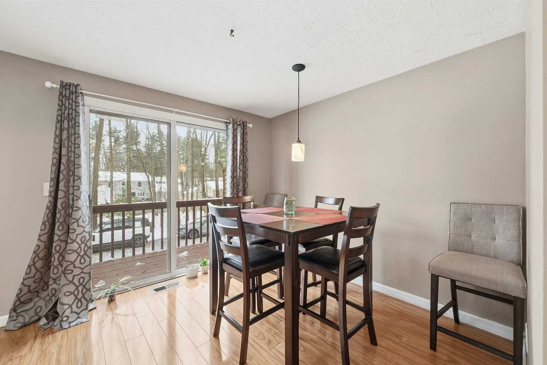 46 Andover Down Nashua NH 03063