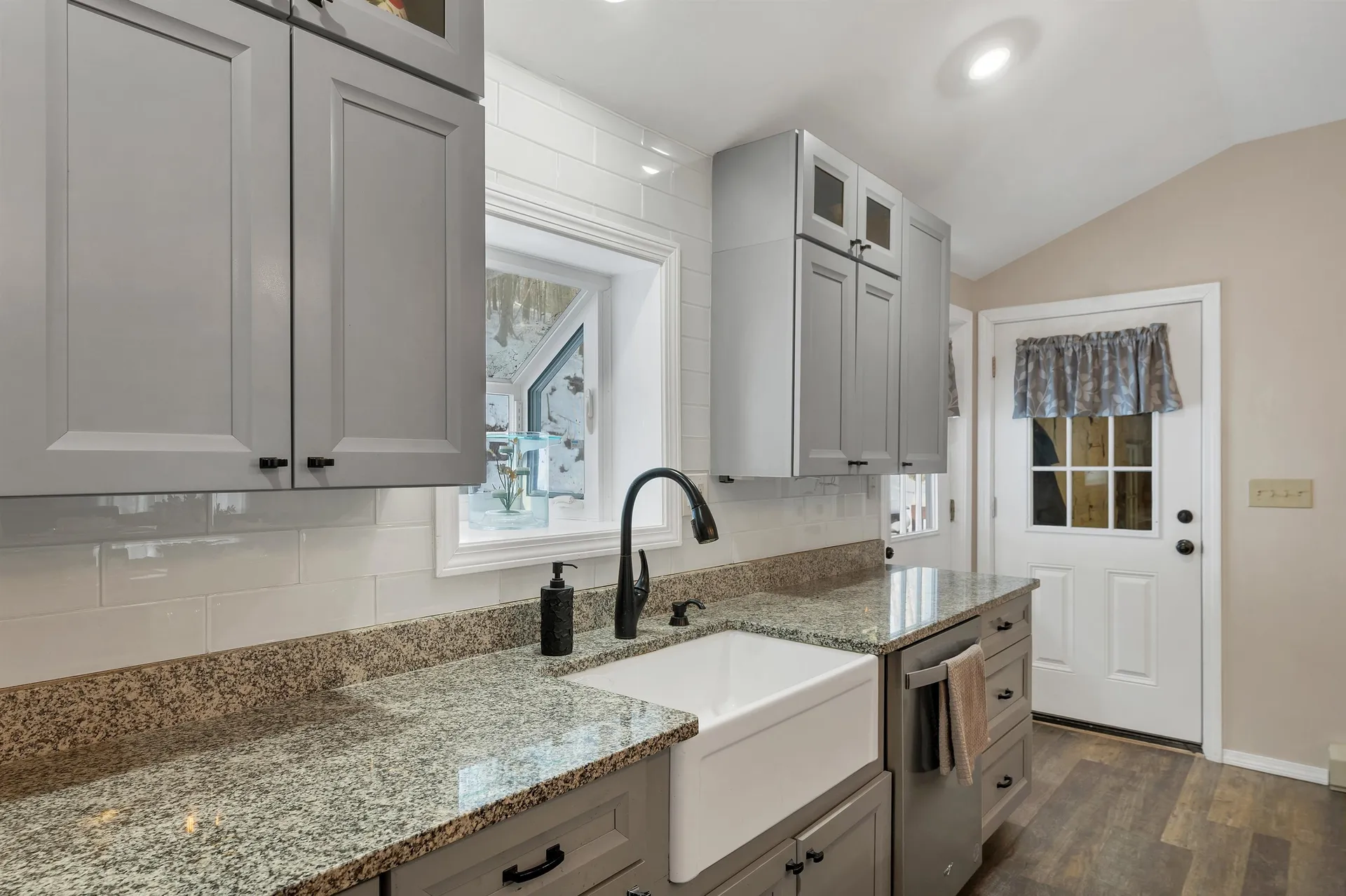 11 E Dunbarton Road Goffstown NH 03045