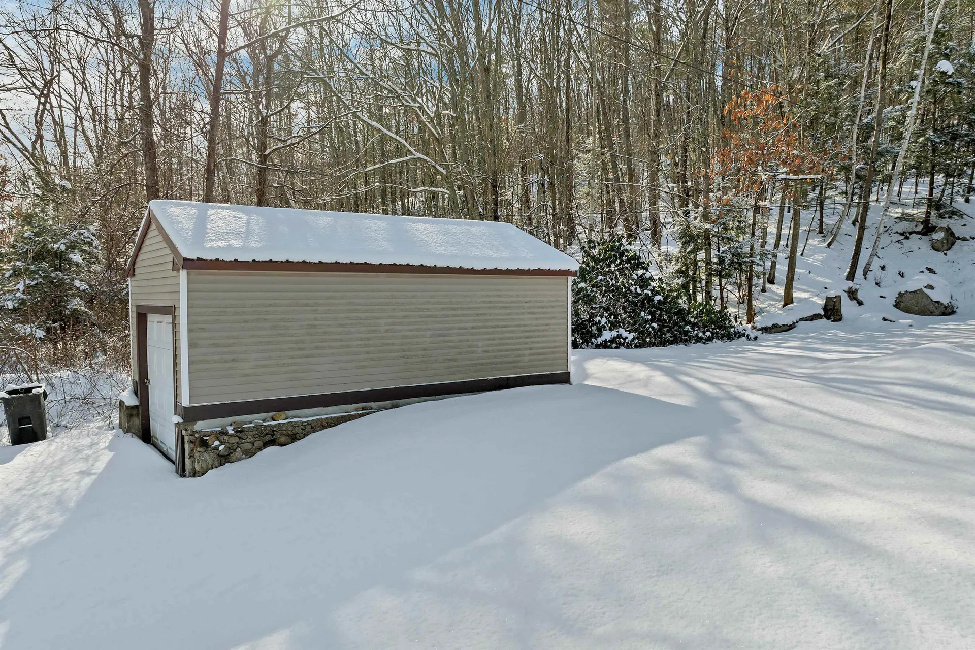 11 E Dunbarton Road Goffstown NH 03045
