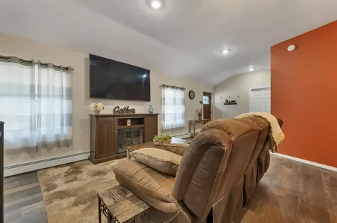 11 E Dunbarton Road Goffstown NH 03045