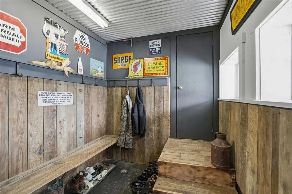 131 Cross Road Weare NH 03281