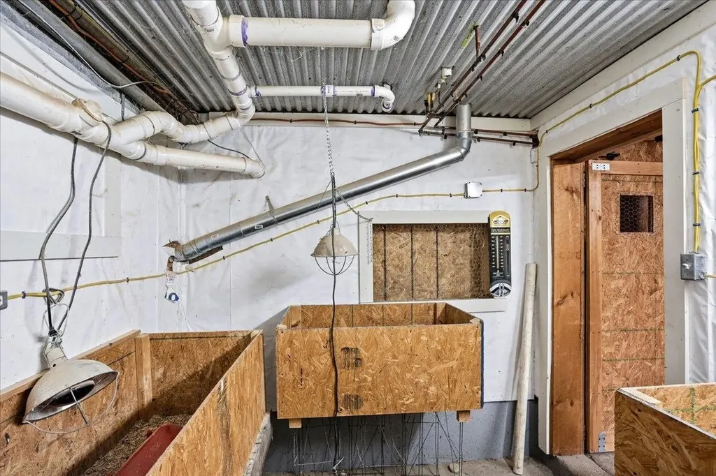 131 Cross Road Weare NH 03281