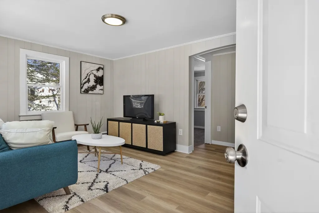 294 Green Street Somersworth NH 03878