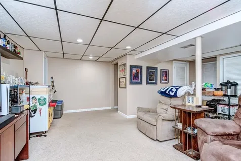 2 Natick Street Nashua NH 03063