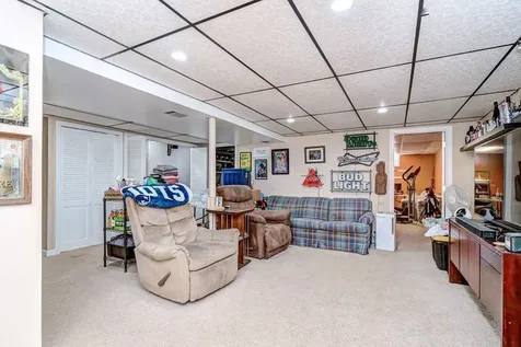 2 Natick Street Nashua NH 03063