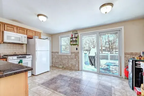 2 Natick Street Nashua NH 03063