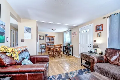 2 Natick Street Nashua NH 03063