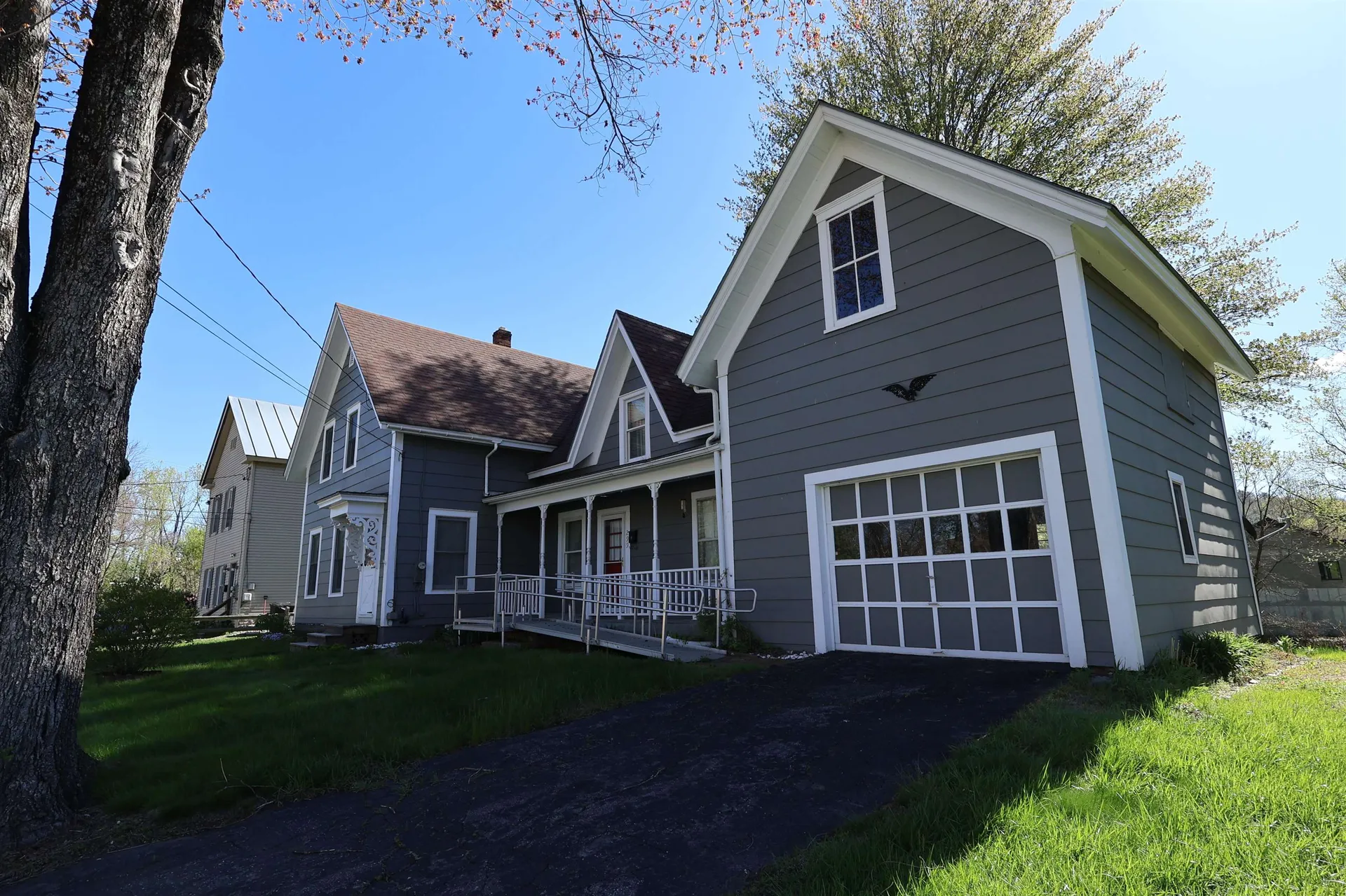 299 Latham Works Lane Hartford VT 05001