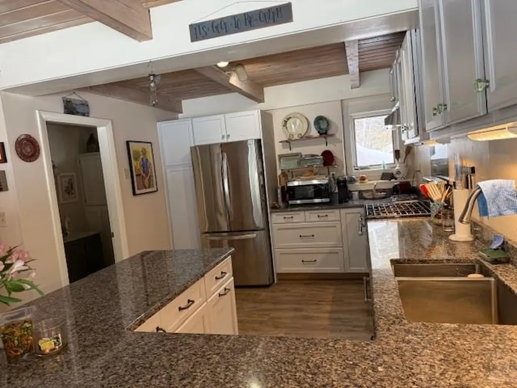 15 Drake Road Sanbornton NH 03269