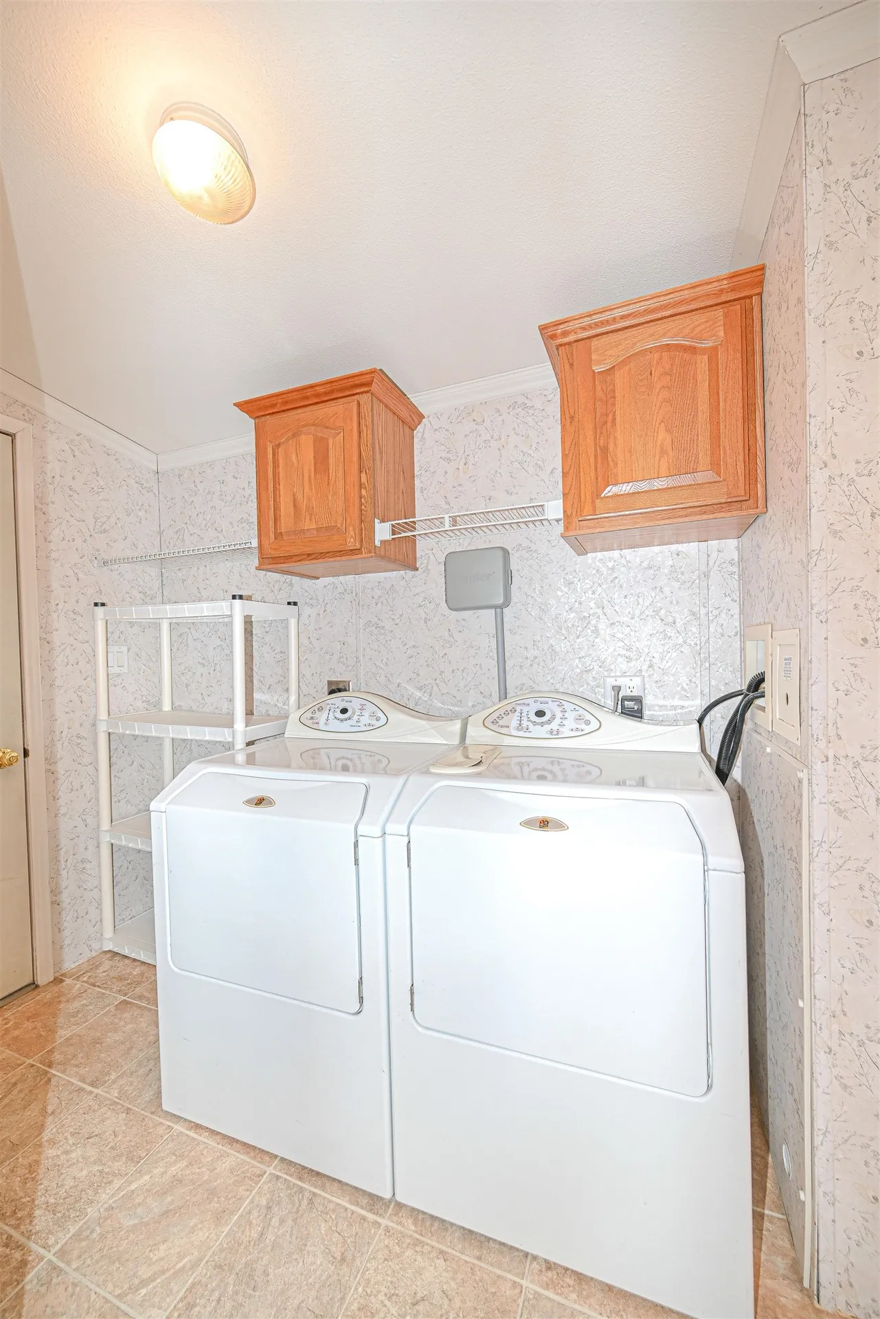 66 Sunset Way Manchester NH 03104