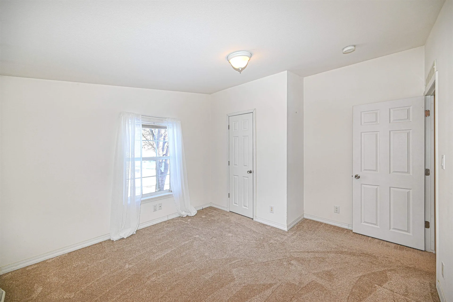 66 Sunset Way Manchester NH 03104