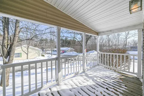 66 Sunset Way Manchester NH 03104