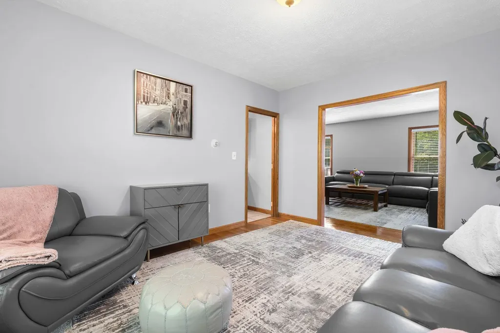 49 Oak Ridge Road Weare NH 03281