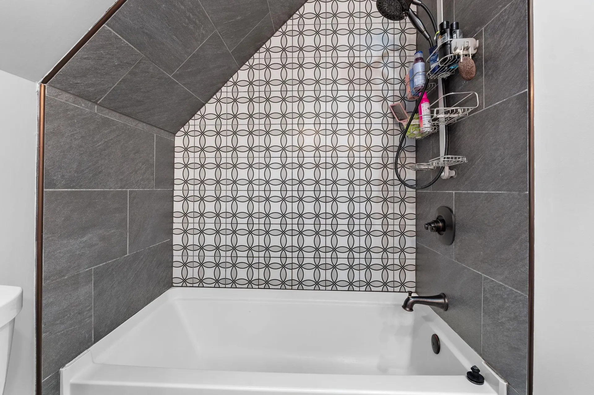 49 Oak Ridge Road Weare NH 03281