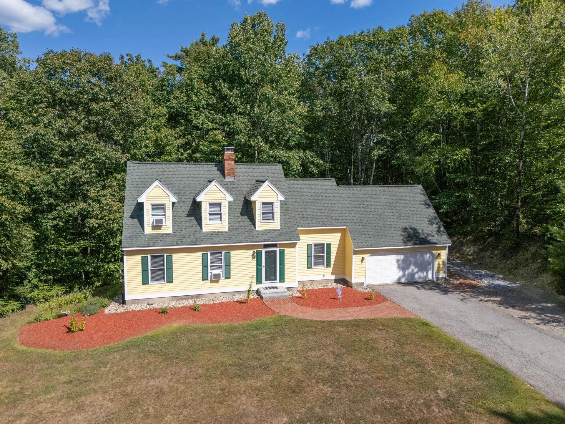 49 Oak Ridge Road Weare NH 03281