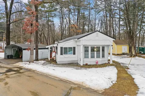4 Rosue Drive Boscawen NH 03303