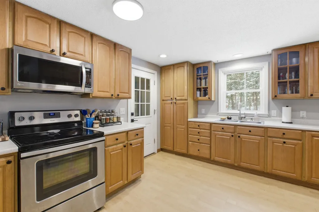 100 Allen Road Bow NH 03304