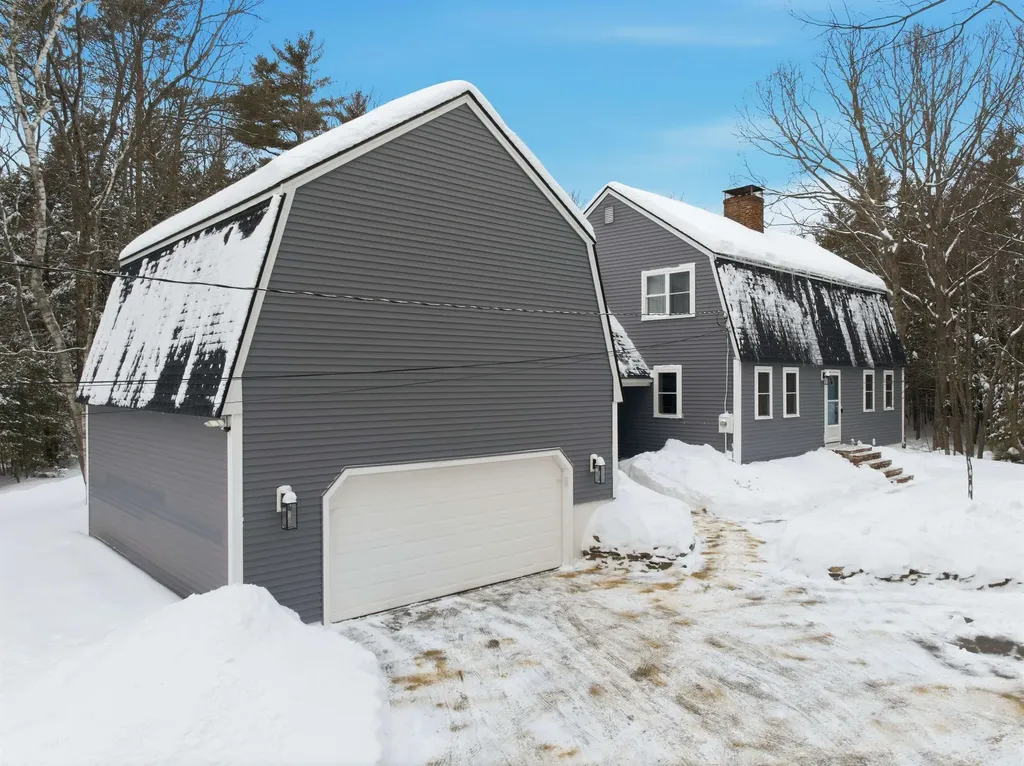 100 Allen Road Bow NH 03304