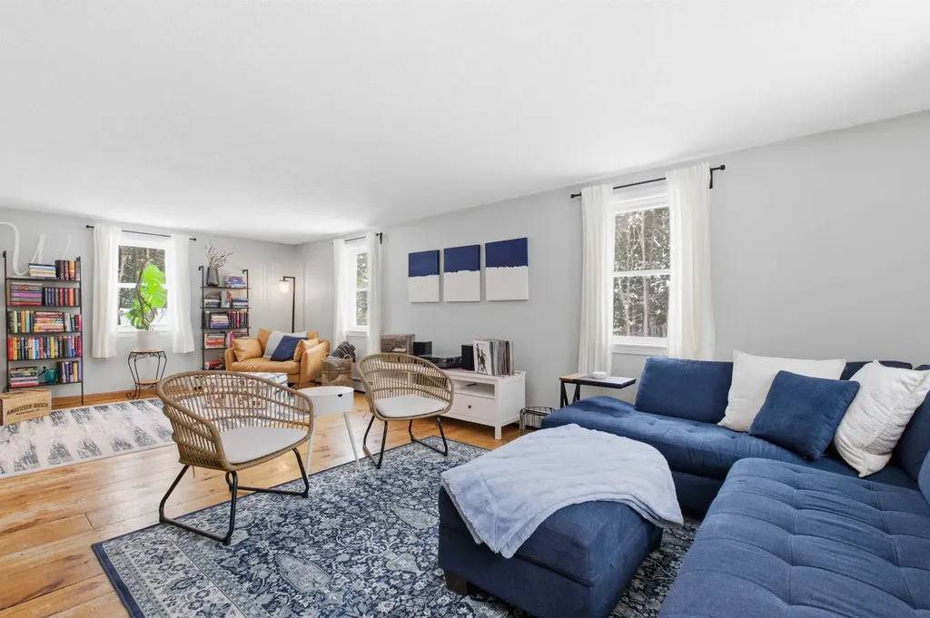 100 Allen Road Bow NH 03304