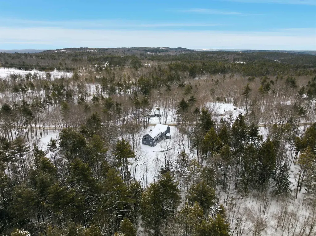 100 Allen Road Bow NH 03304