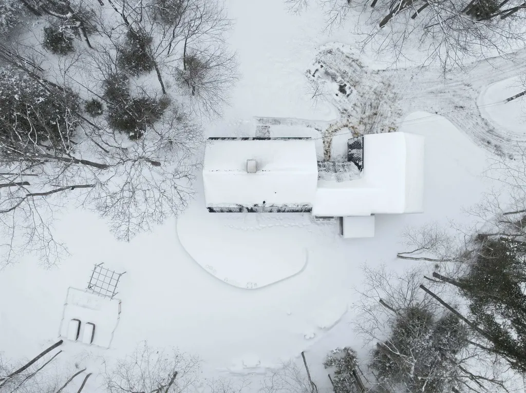 100 Allen Road Bow NH 03304