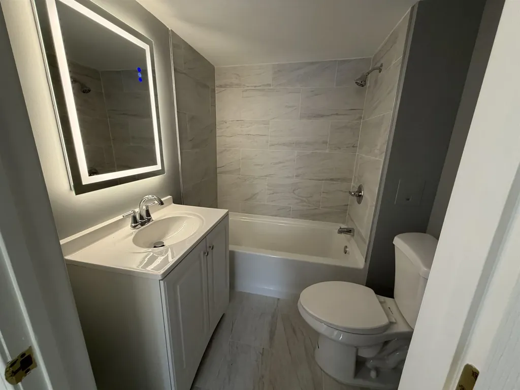 66 Chestnut Hill Road Rochester NH 03867