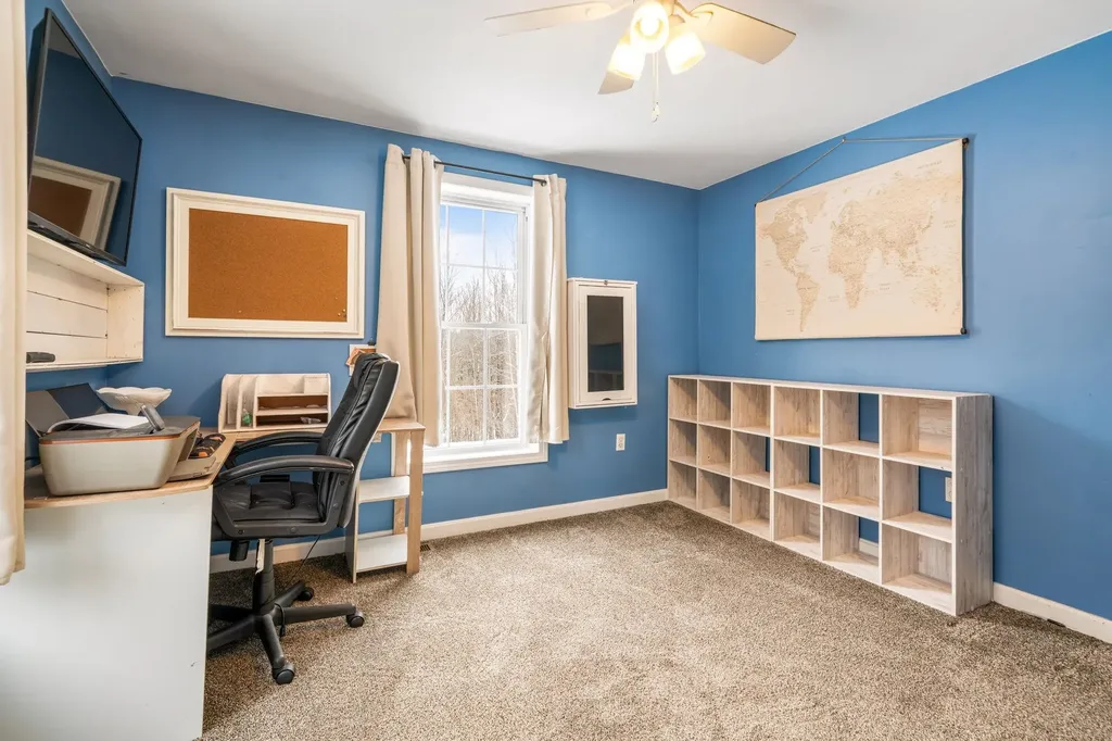 25 Revolutionary Lane Nottingham NH 03290